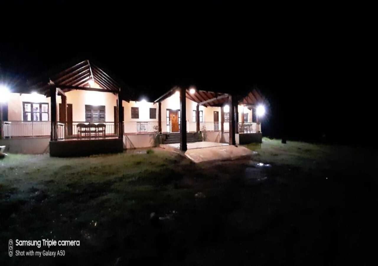 Hotel Coffee Safari Chikmagalūr Zewnętrze zdjęcie